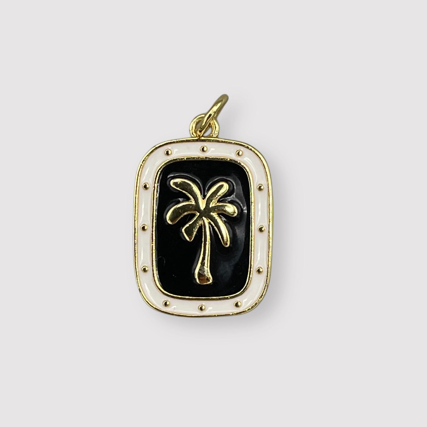Palm Paradise|4